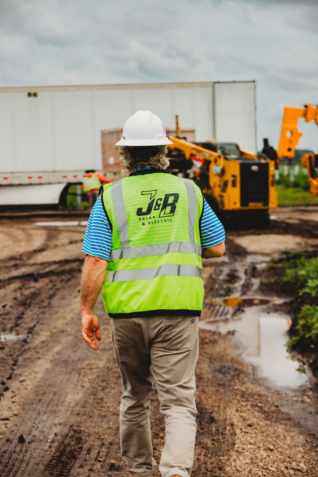 J&B Solar Launches In-House IRA Compliance and Registered Apprenticeship Program